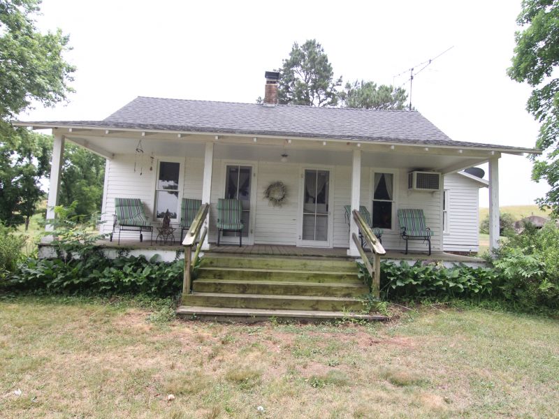 Farmhouse Fixer To Fabulous