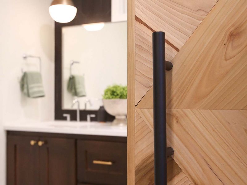 Fixer To Fabulous HGTV