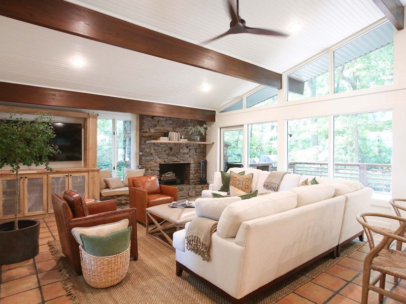 Fixer To Fabulous HGTV