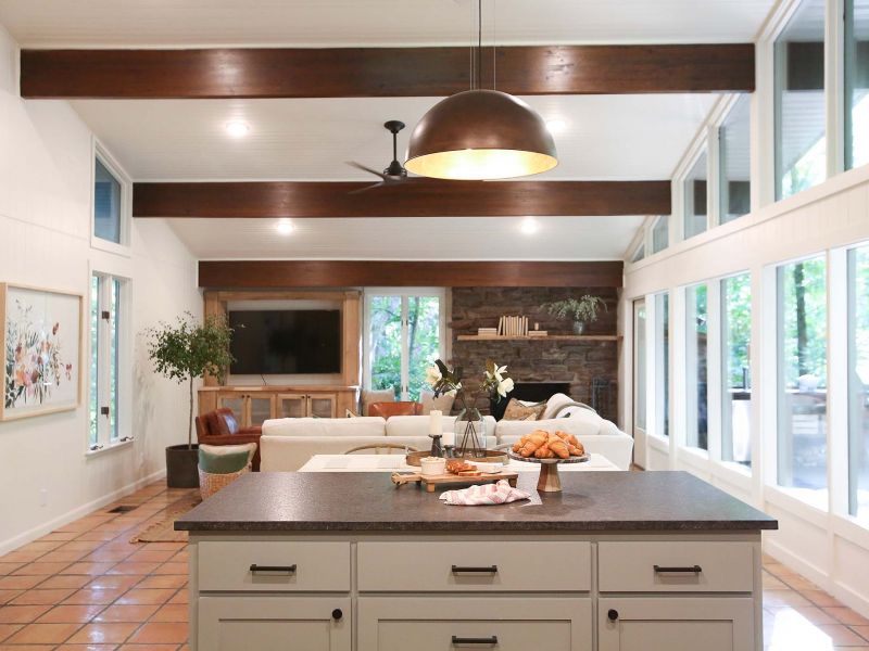 Fixer To Fabulous HGTV