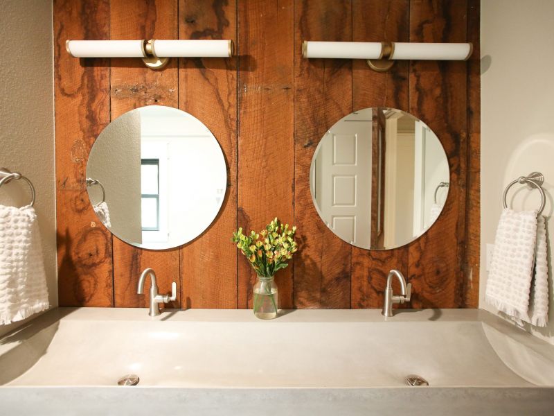 Fixer To Fabulous HGTV