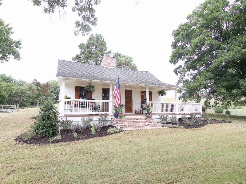 Fixer To Fabulous Farmhouse After 1