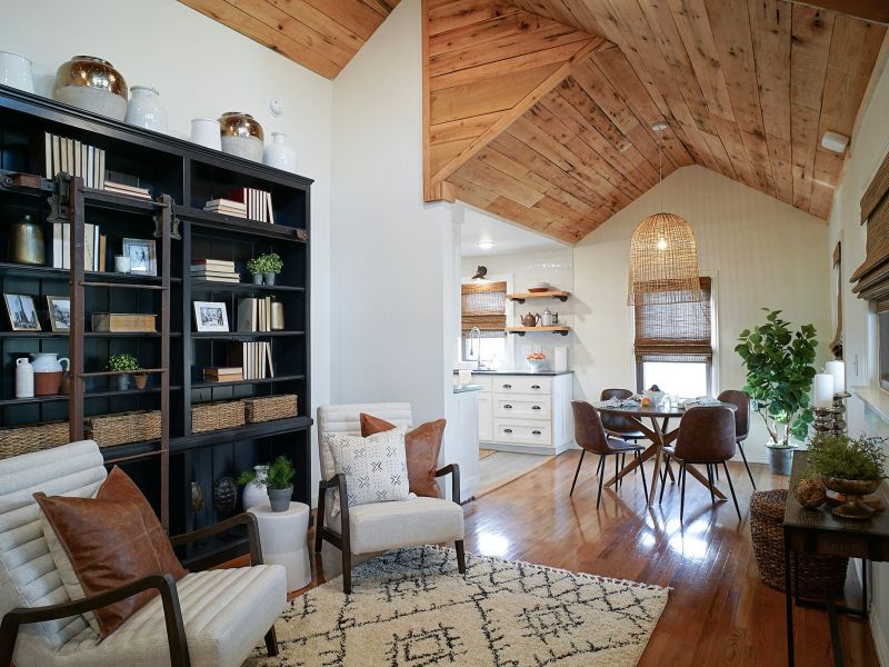 Fixer To Fabulous HGTV