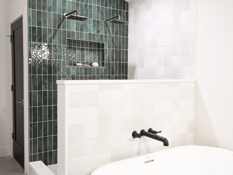 HGTV FIXER TO FABULOUS 206