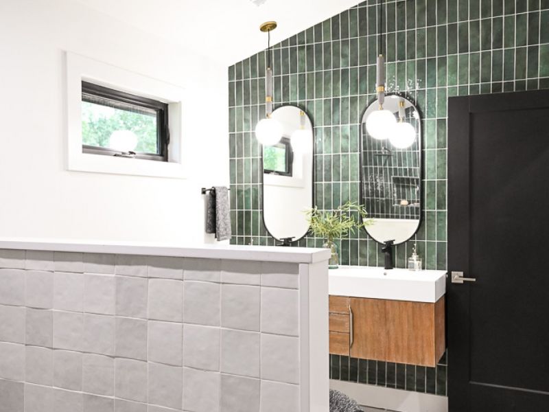 HGTV FIXER TO FABULOUS 206