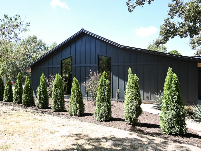 HGTV FIXER TO FABULOUS 206