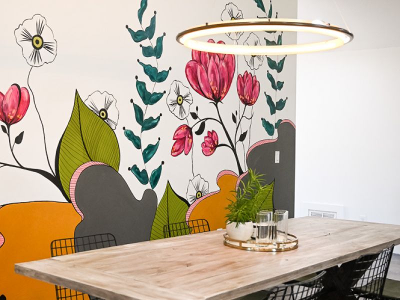 HGTV FIXER TO FABULOUS 206