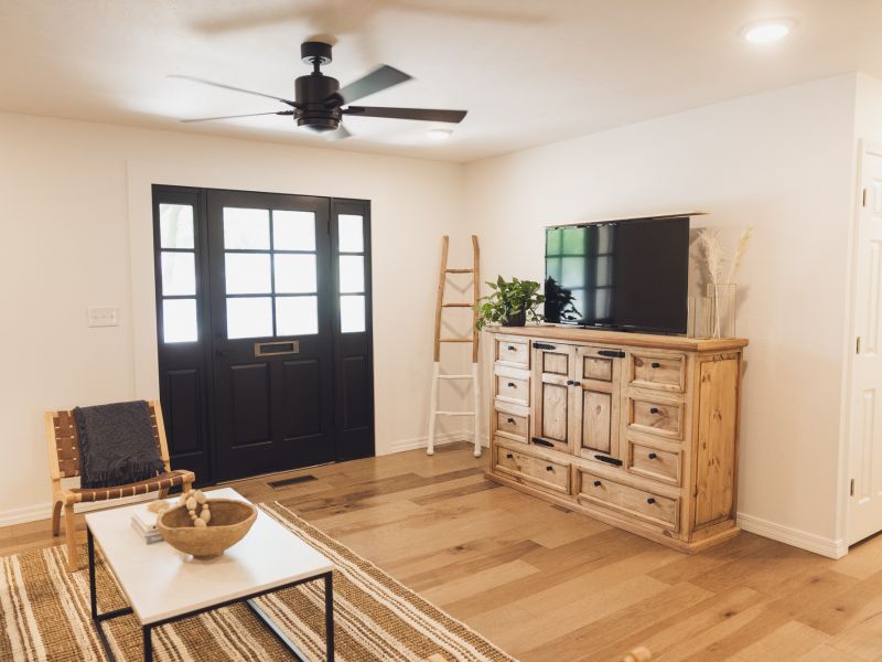 HGTV Fixer To Fabulous