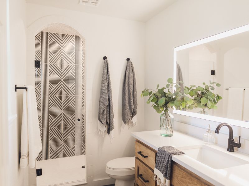 HGTV Fixer To Fabulous