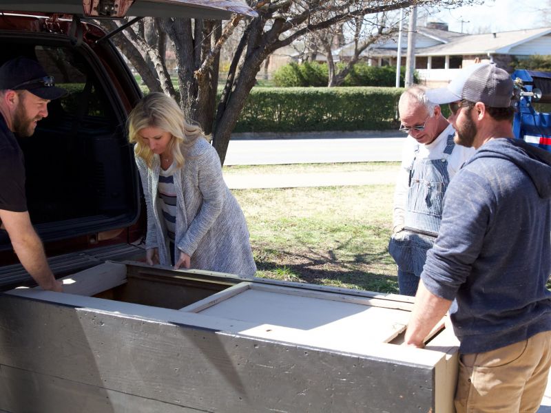 Fixer To Fabulous HGTV