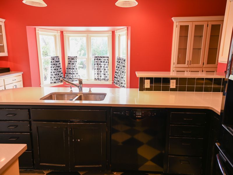 HGTV Fixer To Fabulous 210 28