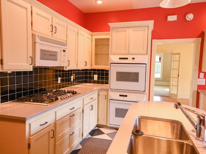 HGTV Fixer To Fabulous 210 30