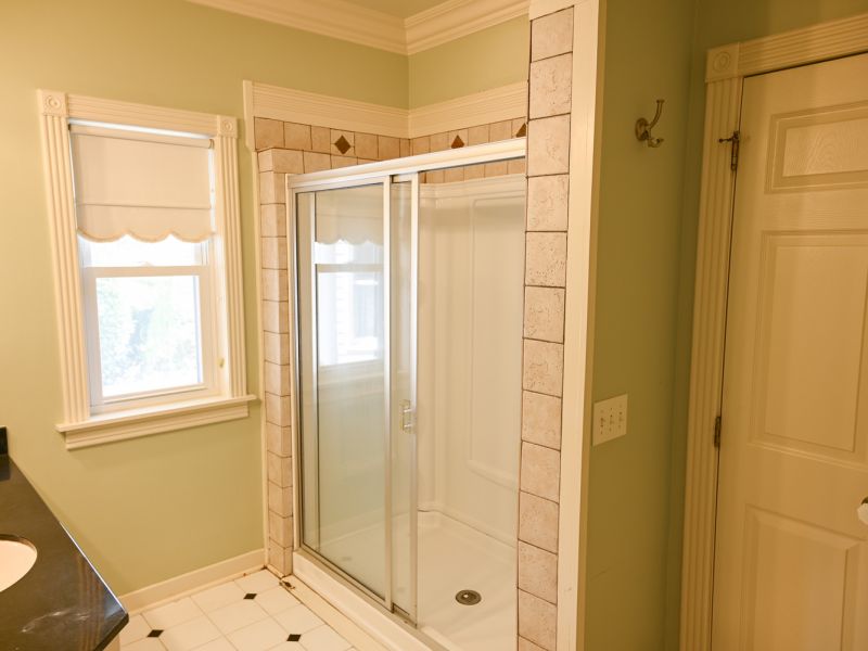 HGTV Fixer To Fabulous 210 50