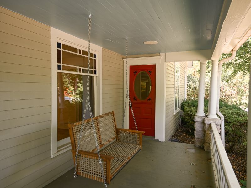 HGTV Fixer To Fabulous 210 8