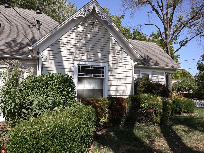 HGTV Fixer To Fabulous 210 96