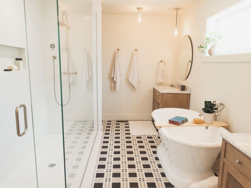 HGTV Fixer To Fabulous 2611