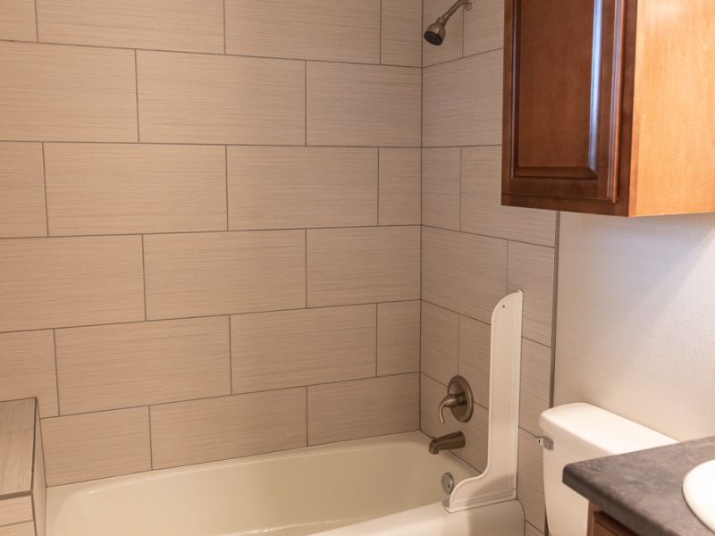 HGTV Fixer To Fabulous 6071