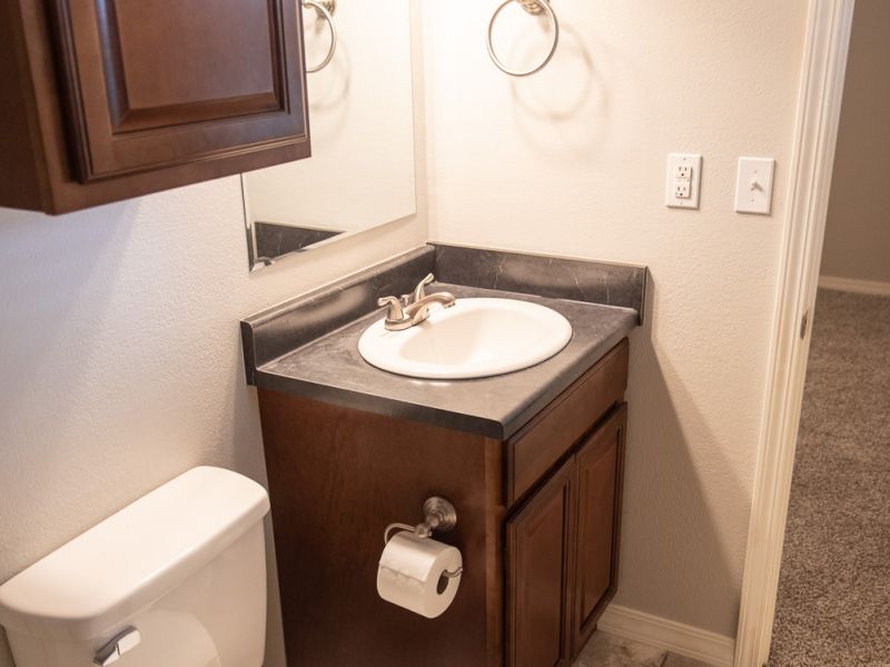 HGTV Fixer To Fabulous 6072