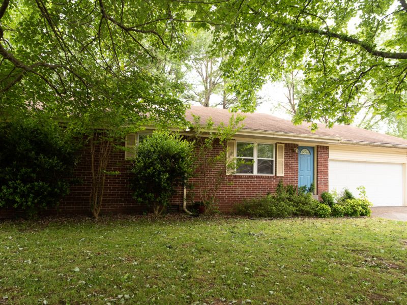 HGTV Fixer To Fabulous 6112