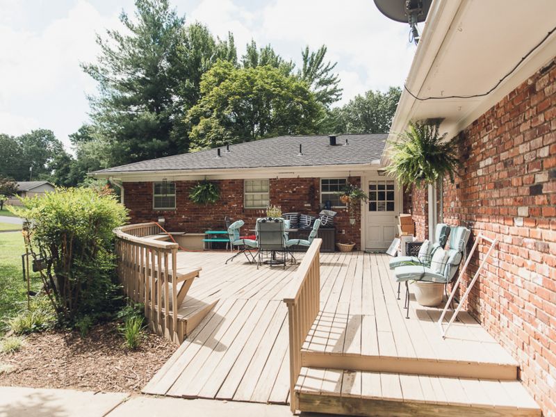 HGTV Fixer To Fabulous  10