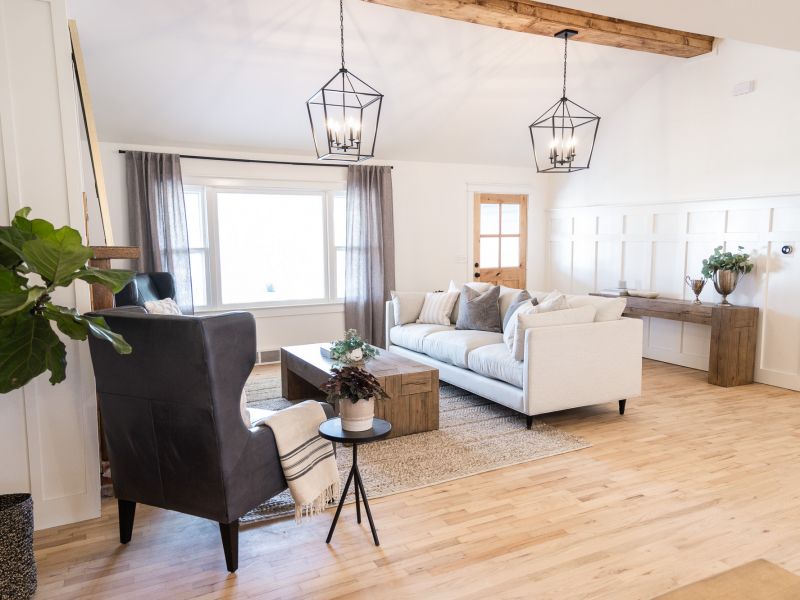 HGTV Fixer To Fabulous 15