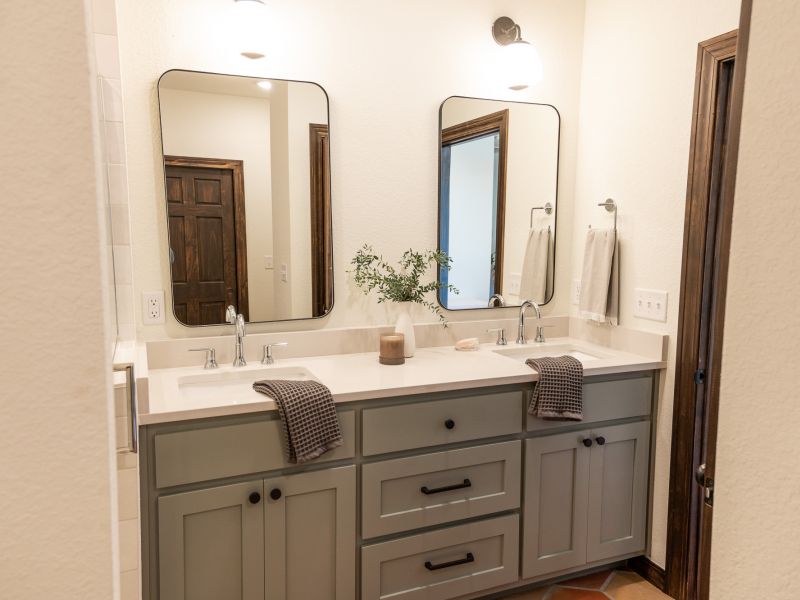 HGTV Fixer To Fabulous  20