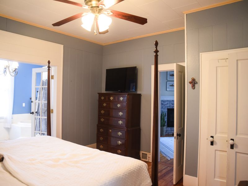 HGTV Fixer To Fabulous 201 14