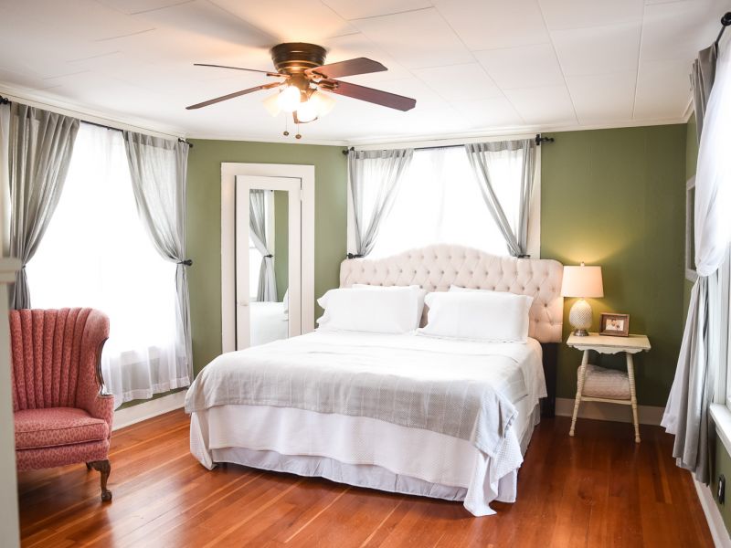 HGTV Fixer To Fabulous 201 38