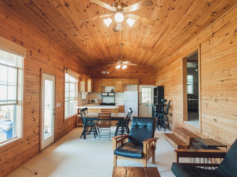 HGTV Fixer To Fabulous 203 36