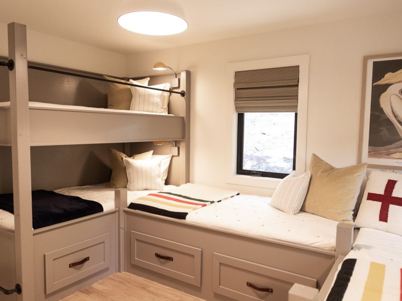 HGTV Fixer To Fabulous 203a 17