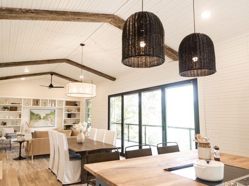 HGTV Fixer To Fabulous 203a 28