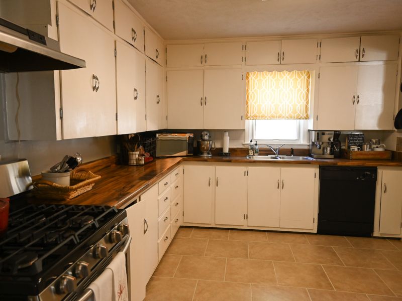 HGTV Fixer To Fabulous 212 11