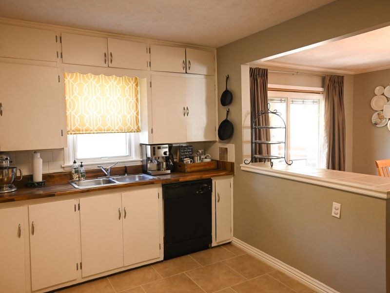 HGTV Fixer To Fabulous 212 13