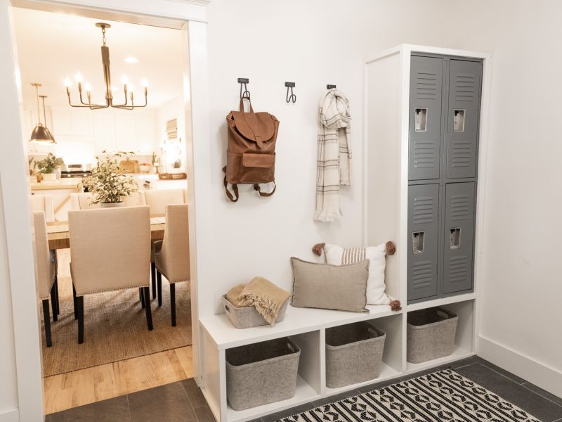 HGTV Fixer To Fabulous 38