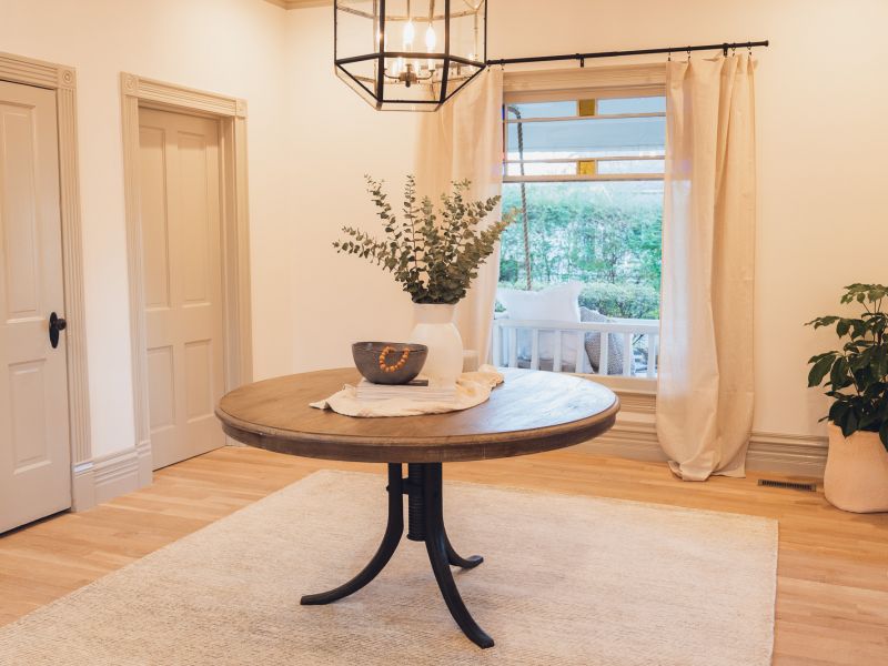 HGTV Fixer To Fabulous  47