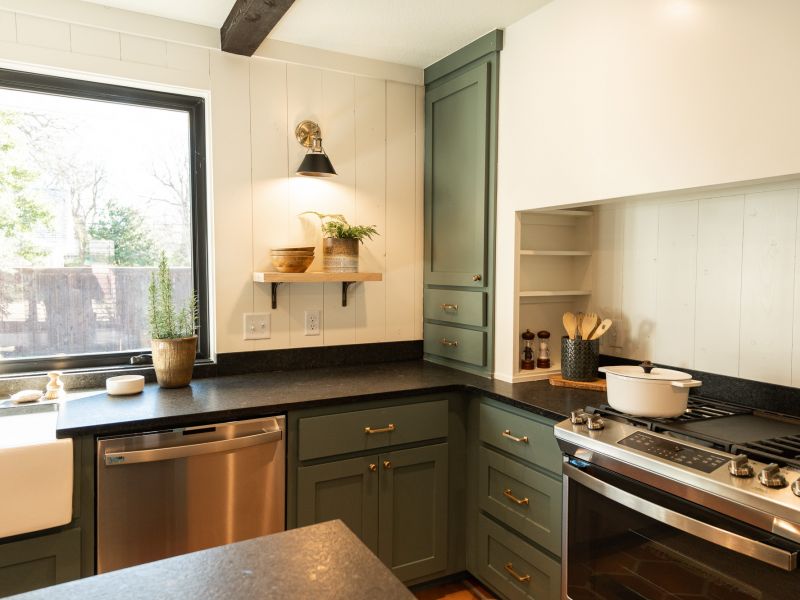 HGTV Fixer To Fabulous  5