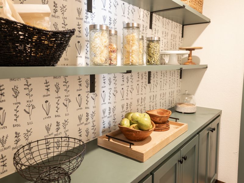 HGTV Fixer To Fabulous  51