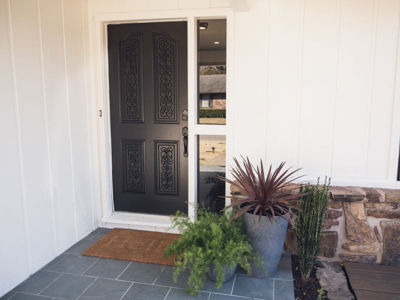 HGTV Fixer To Fabulous  70