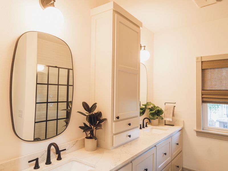 HGTV Fixer To Fabulous  98