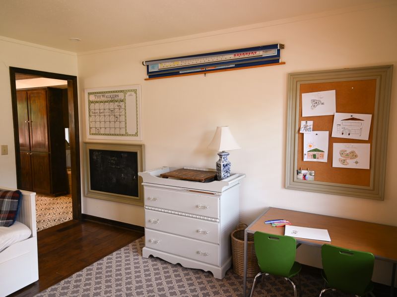 HGTV Fixer To Fabulous Walker 34