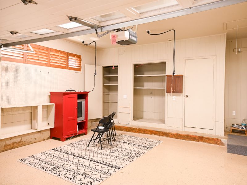 HGTV Fixer To Fabulous Walker 45