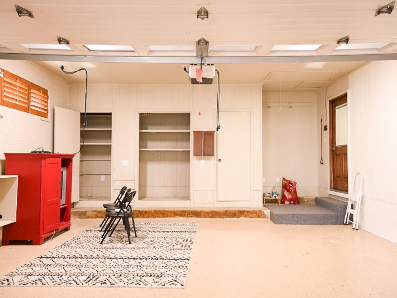 HGTV Fixer To Fabulous Walker 46