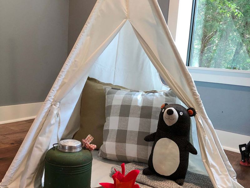 Fixer To Fabulous HGTV