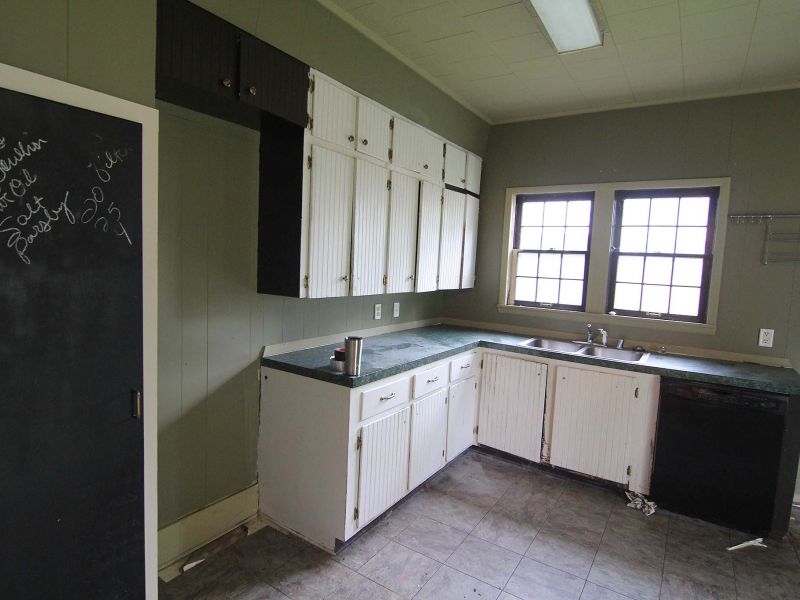 HGTV's Fixer to Fabulous