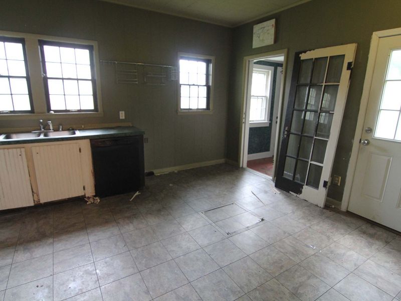 HGTV's Fixer to Fabulous