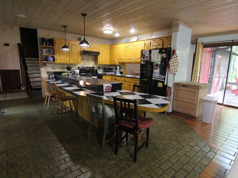 Fixer To Fabulous HGTV