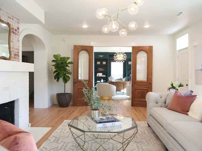 HGTV's Fixer to Fabulous