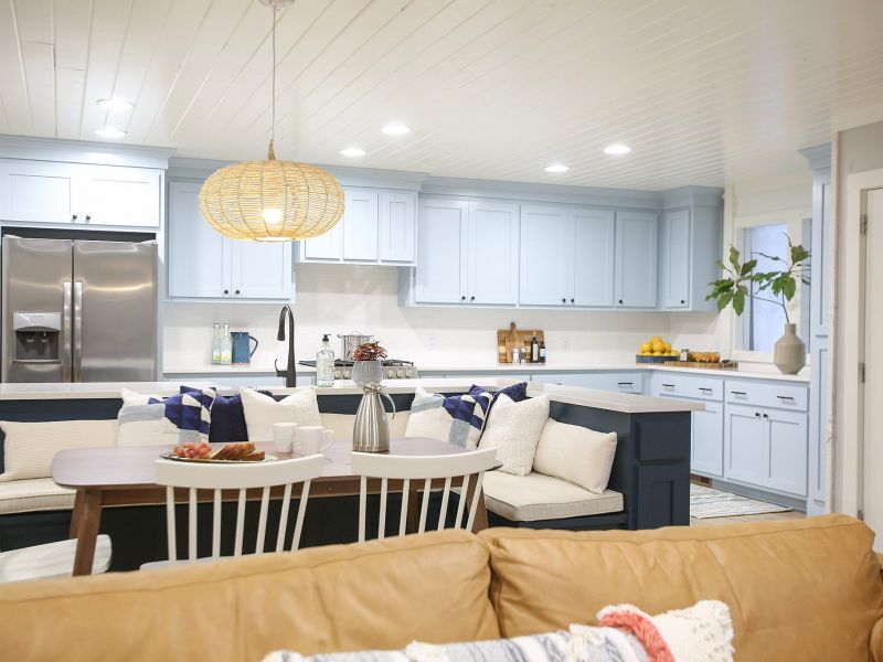 Fixer To Fabulous HGTV