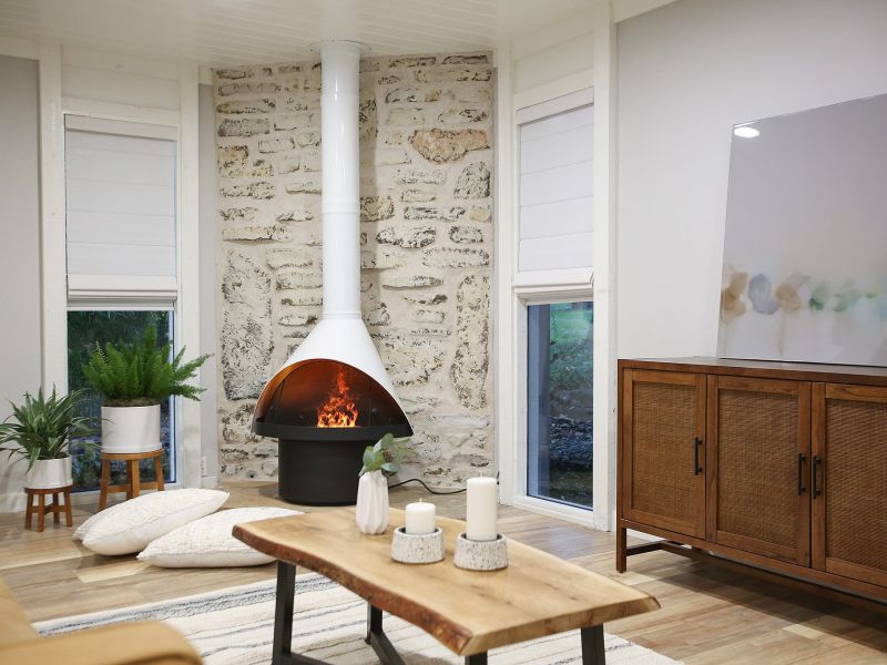 Fixer To Fabulous HGTV