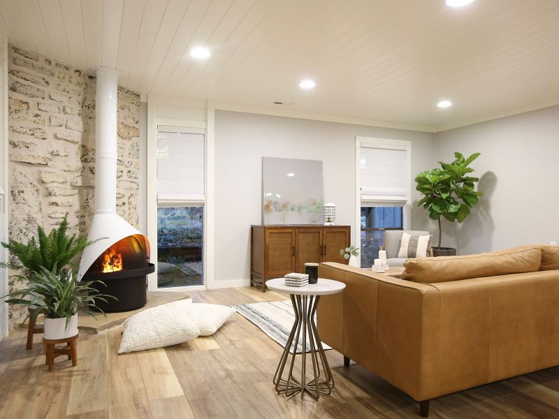 Fixer To Fabulous HGTV